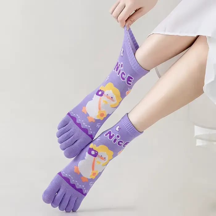 3 paires de chaussettes à cinq doigts pour femmes, chaussettes mi-tube en coton, chaussettes de sport mignonnes à motif de dessin animé avec doigts séparés