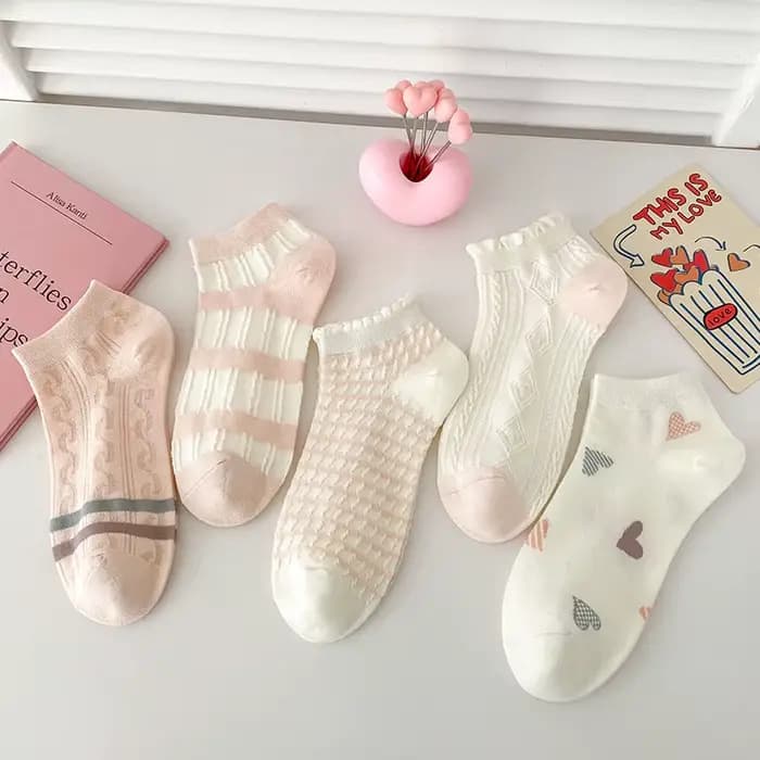 Chaussettes courtes en coton pour femmes, couleur blanc rose, Style mignon et doux, vêtements Kawaii, accessoires Mafalda, chaussettes à volants pour filles, cadeau de printemps et d'été