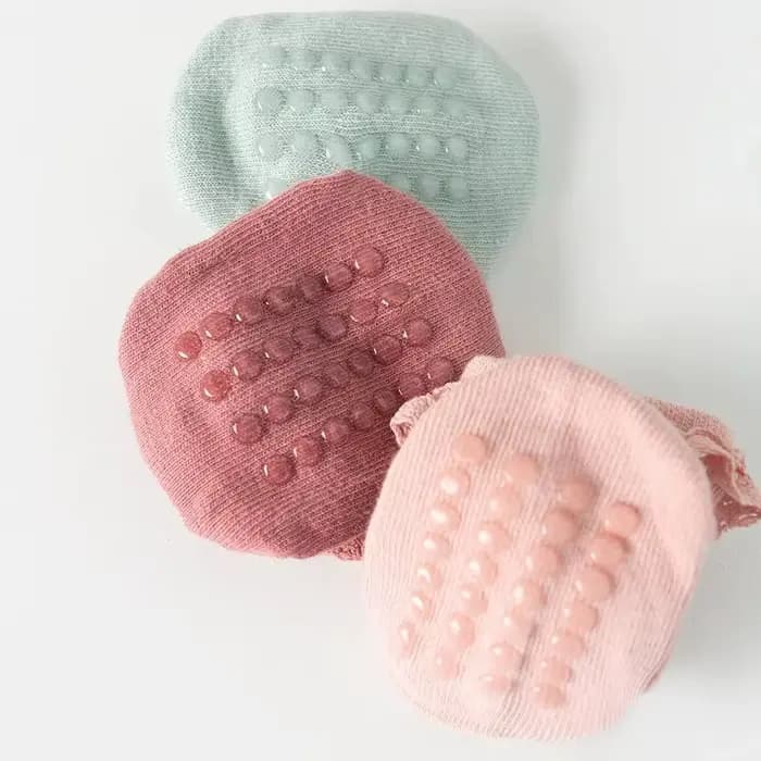Chaussettes en dentelle coordonnantes pour bébés filles, chaussettes de sol respirantes pour enfants, point adhésif, coton solide, document doux