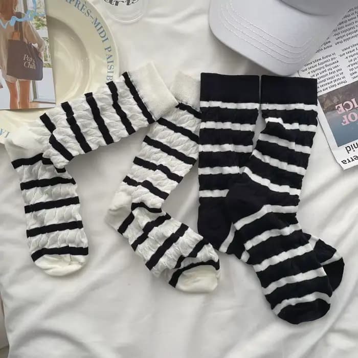 Chaussettes pour femmes, printemps-été, légères, respirantes, rayées, en coton, mi-mollet, couleur unie, tendance simple, vente en gros