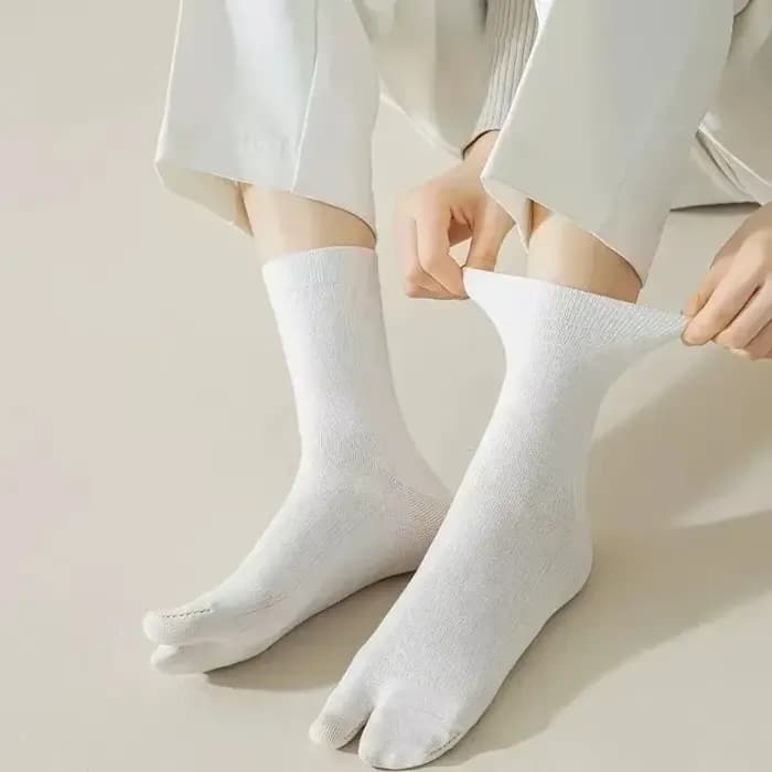 Chaussettes à doigts séparés style japonais tendance pour hommes et femmes