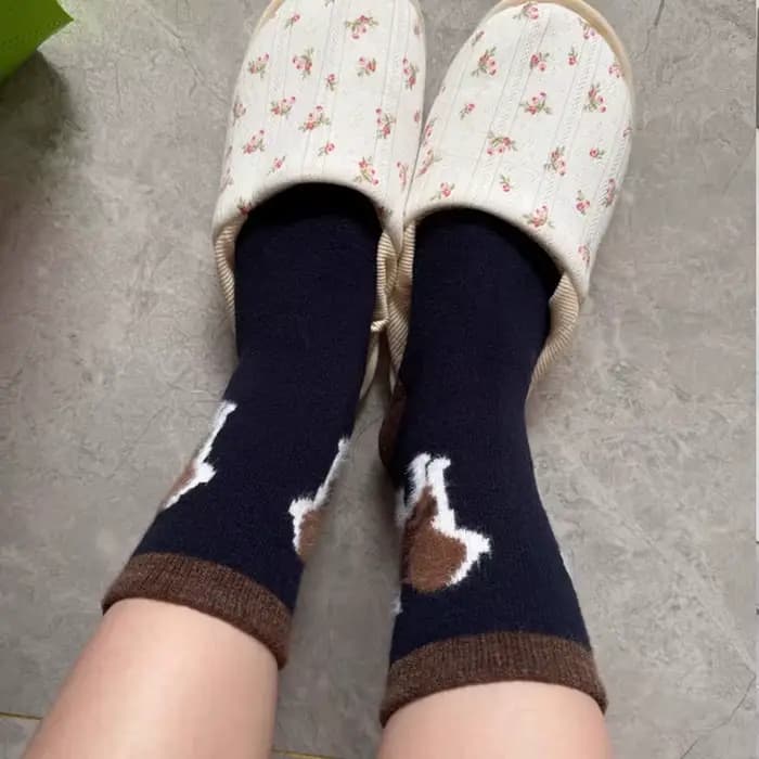 Femmes automne en peluche chien motif chaussettes Kawaii dessin animé femme coton chiens mi-tube chaussette