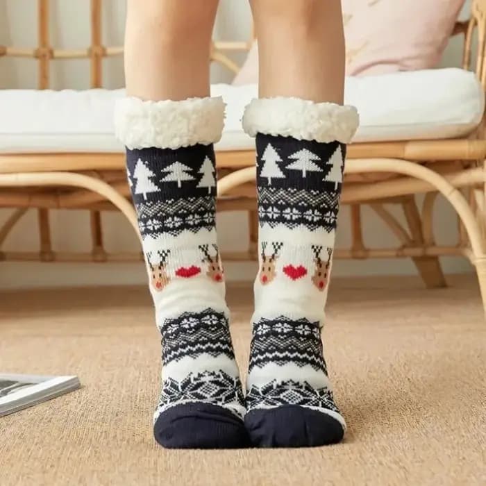 Chaussettes d'hiver chaudes pour femmes, en peluche de pingouin, douces, antidérapantes, chaussons courts, chaussettes moelleuses et duveteuses, cerf, élan, ours, cadeau de Noël