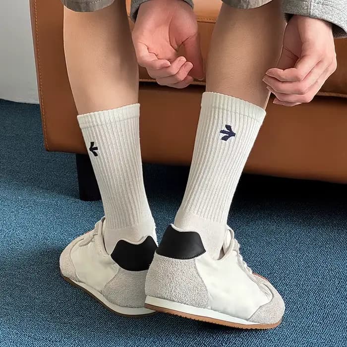 Hommes chaussettes nouveau automne Simple couleur unie décontracté