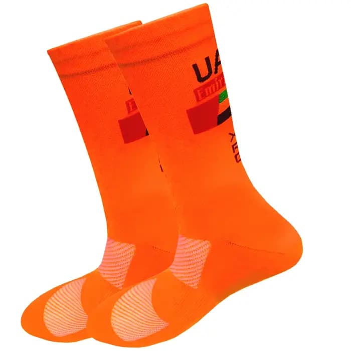 Nouvelles chaussettes de cyclisme FDJ de l'équipe des Émirats arabes unis