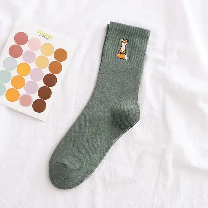 2025 automne hiver femmes chaussettes dessin animé Animal renard broderie mignon chaussette pour femme solide coton