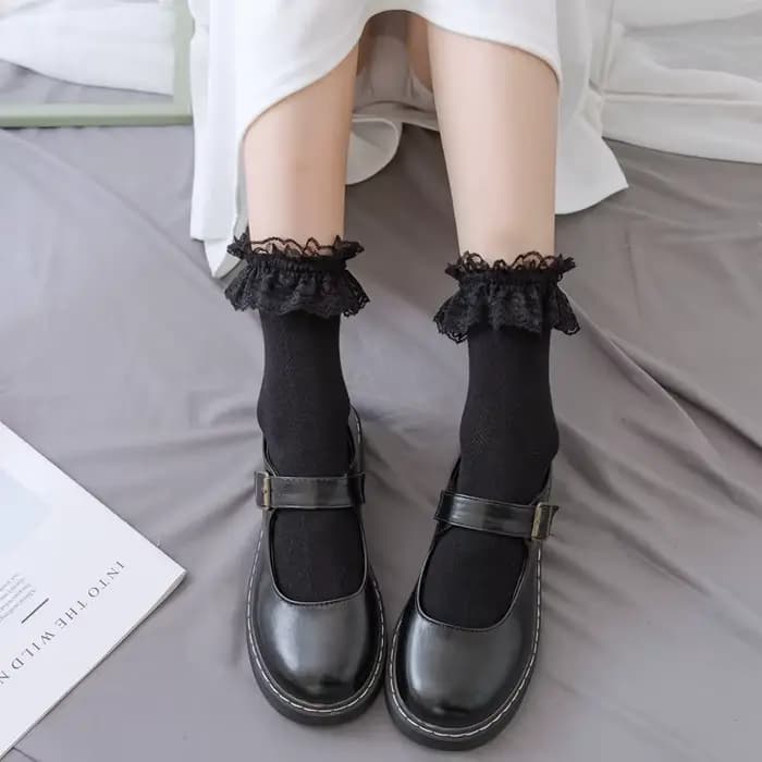 Chaussettes en dentelle pour femmes