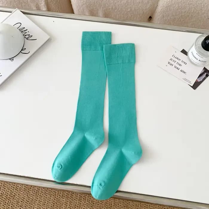 Bas de sport coréens pour femmes, chaussettes longues en coton pour filles JK, bas hauts de Style japonais, chaussettes hautes noires et blanches