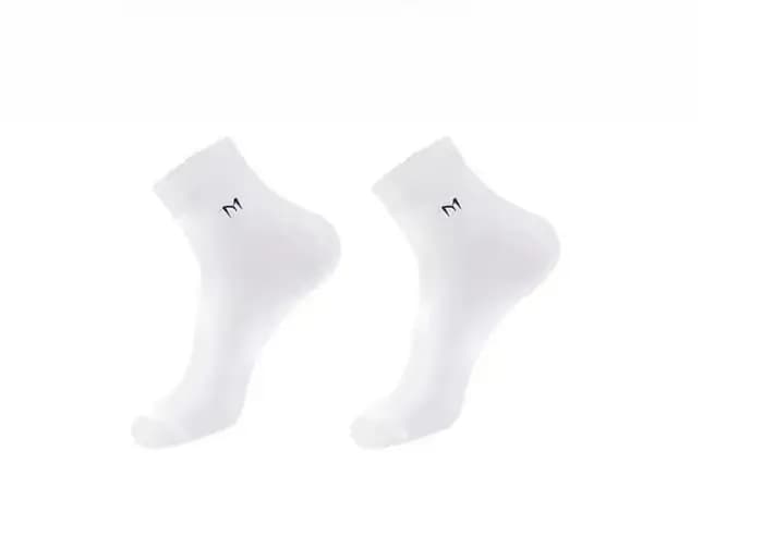 Chaussettes mi-hautes minimalistes