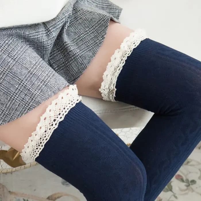 Femmes cuisse haute chaussettes filles bas dentelle hiver