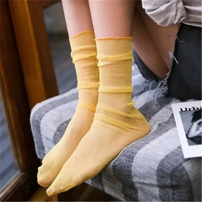 Chaussettes fines à paillettes dorées et argentées