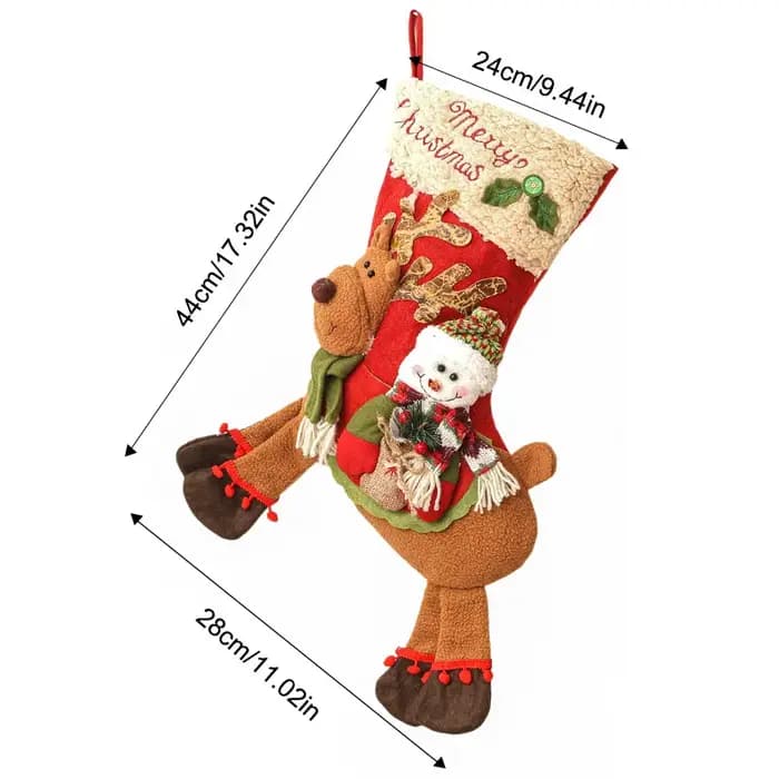 Chaussettes de Noël en peluche, sac cadeau mignon avec motifs d'élan, bonhomme de neige et Père Noël, pour la décoration de Noël à la maison, sur le sapin ou près de la cheminée, pour les fêtes.