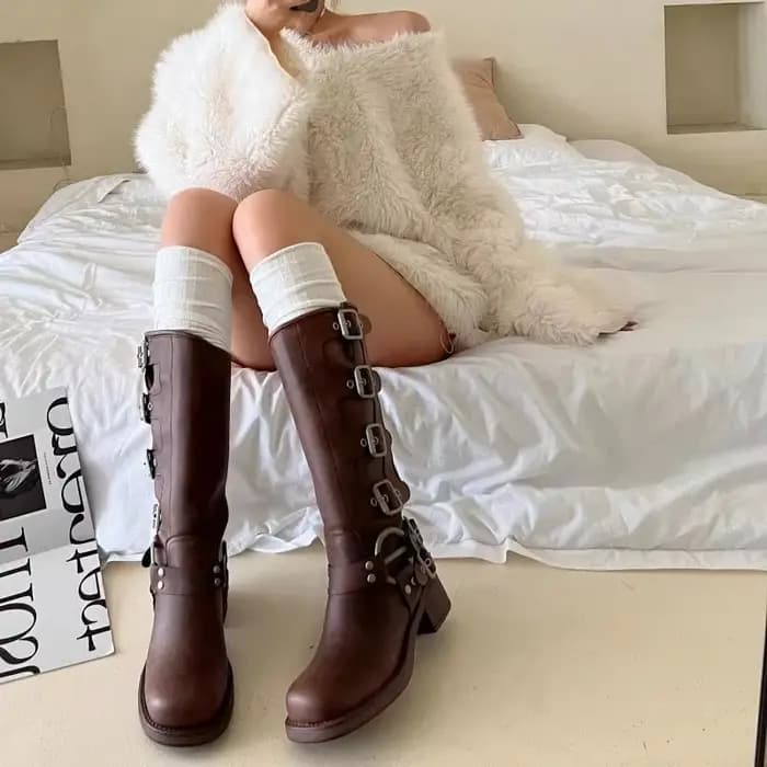 Bas de printemps longueur genou pour femmes, chaussettes à poils blancs, bottes amincissantes JK pour filles, chaussettes japonaises en mollet, chaussures en coton