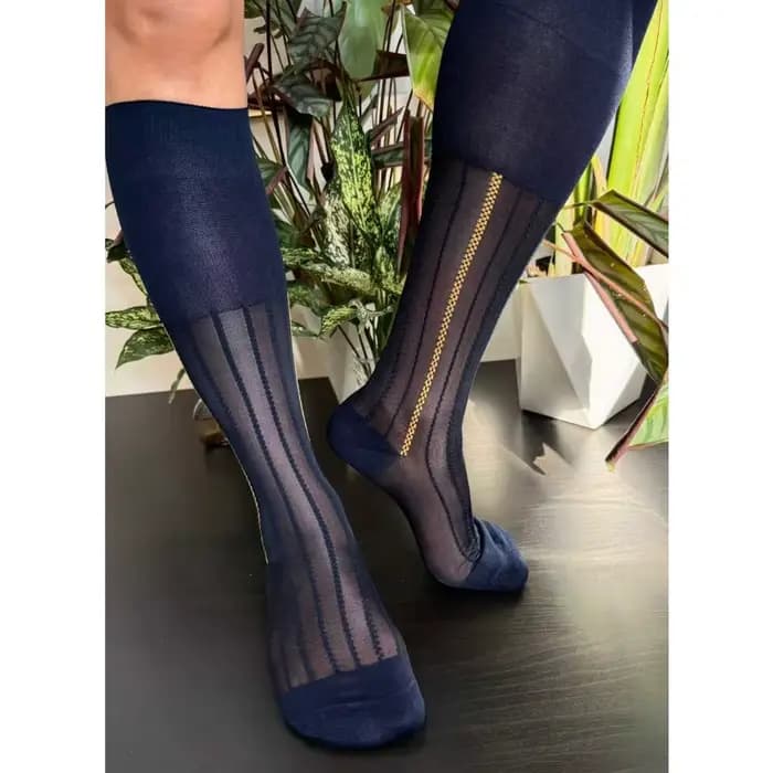 Chaussettes habillées montantes pour hommes, longues, douces, élastiques, en nylon, pour toutes les saisons, couleur unie, pour affaires et soirées