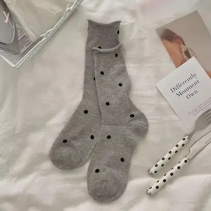 Chaussettes fines en coton imprimé à pois pour femmes