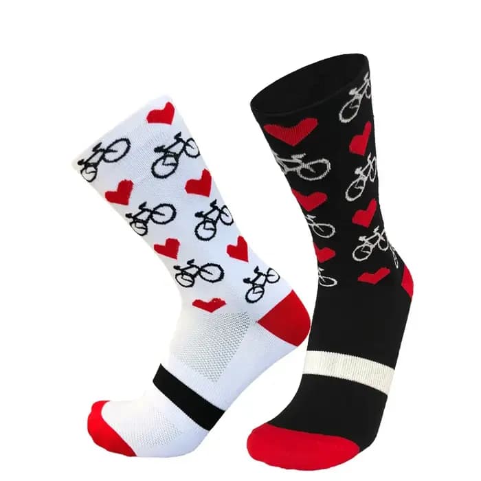 Chaussettes de Sport professionnelles professionnelles pour hommes et femmes, chaussettes de vélo de route à Compression, de course, à motif de cœur, nouvelle collection