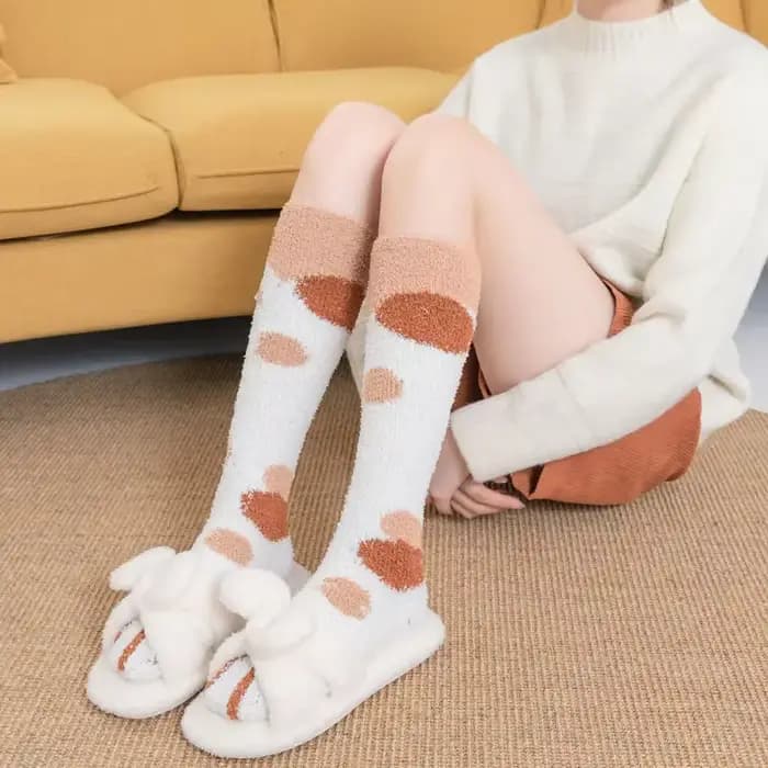 Patte de chat hiver chaussettes femmes longue rayure mignon sol sommeil épais filles dessin animé animaux doigts chaud