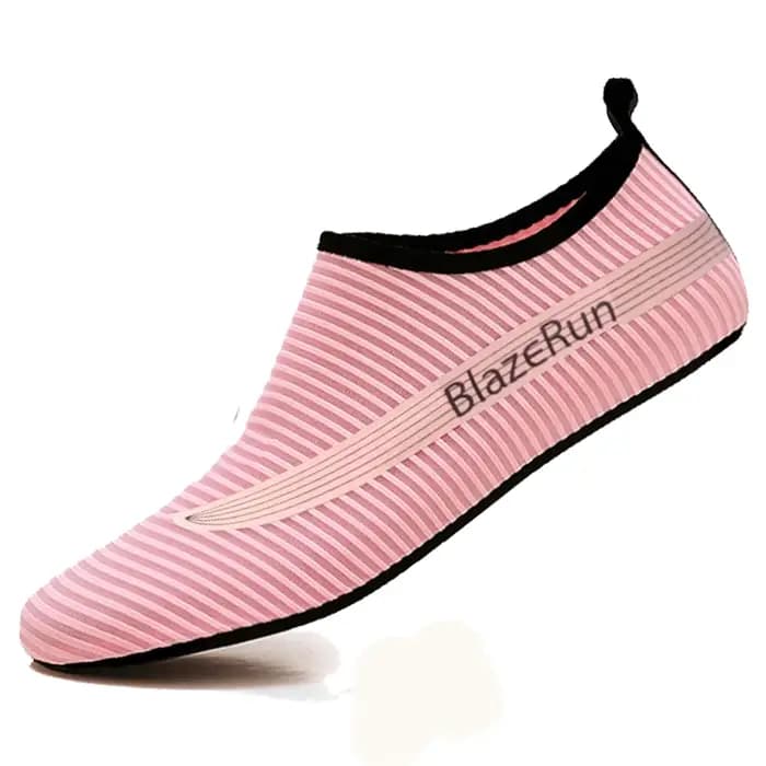 Sports nautiques à séchage rapide chaussures pieds nus chaussettes aquatiques pour nager plage piscine Surf Yoga pour femmes hommes sandales de plongée en rivière en plein air
