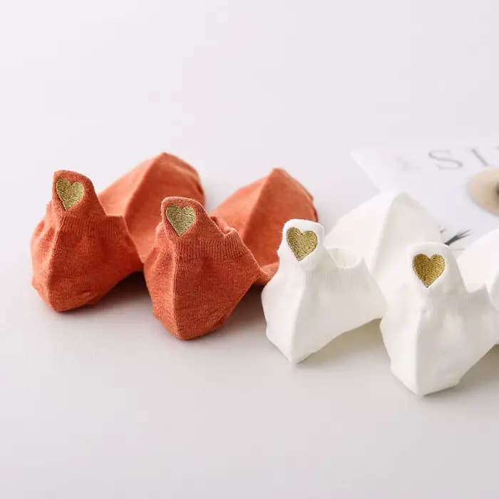 Chaussettes à talons amusants pour femmes, avec broderie, paillettes dorées, cœur d'amour, mignonnes et douces, cadeau unisexe pour filles, livraison directe, nouvelle collection