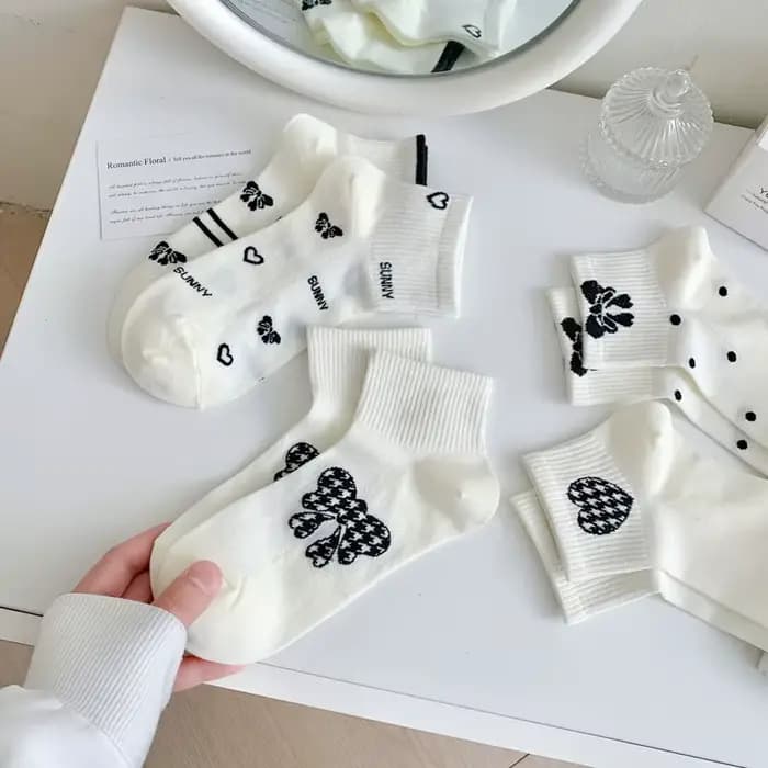 Chaussettes pour femmes printemps été nouveau nœud à la mode Kawaii mignon doux Tube court