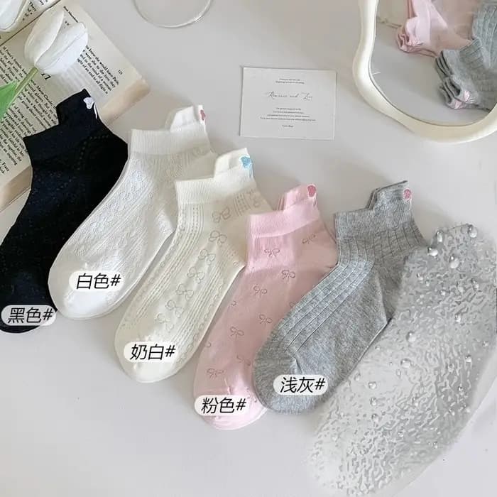 5 paires de chaussettes confortables et respirantes pour femmes, mode printemps-été, avec nœud mignon, chaussettes bateau simples, chaussettes tube simples