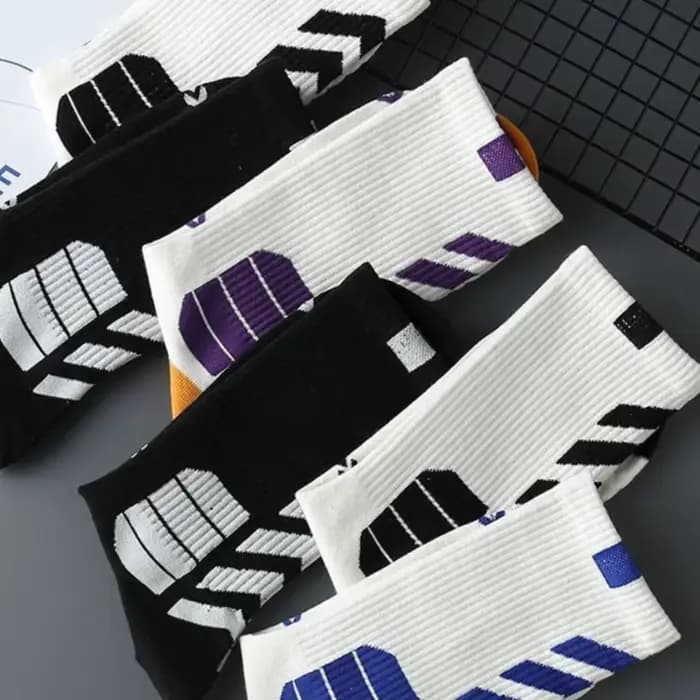 5 paires automne hiver chaussette hommes basket-ball sport Simple haut mi Tube épais mode Ins couleur unie drôle