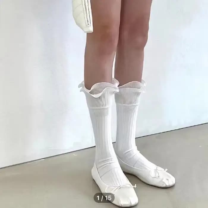 Chaussettes mi-mollet à double volants pour femmes