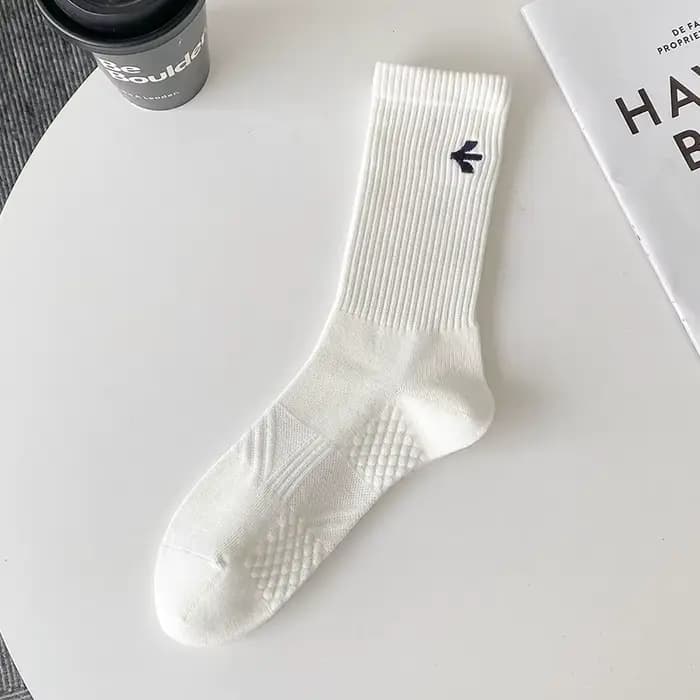 Hommes chaussettes nouveau automne Simple couleur unie décontracté chaussettes de sport homme respir