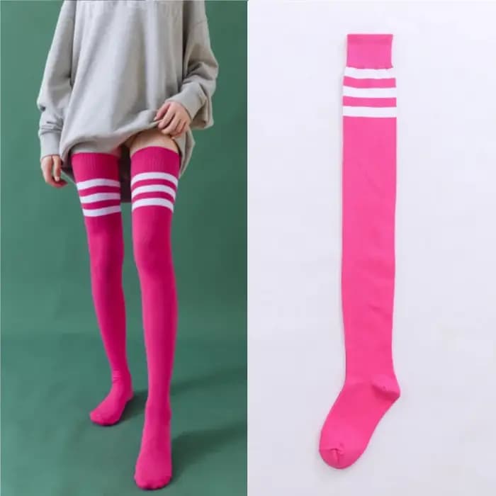 1 paire de chaussettes au-dessus du genou pour femmes