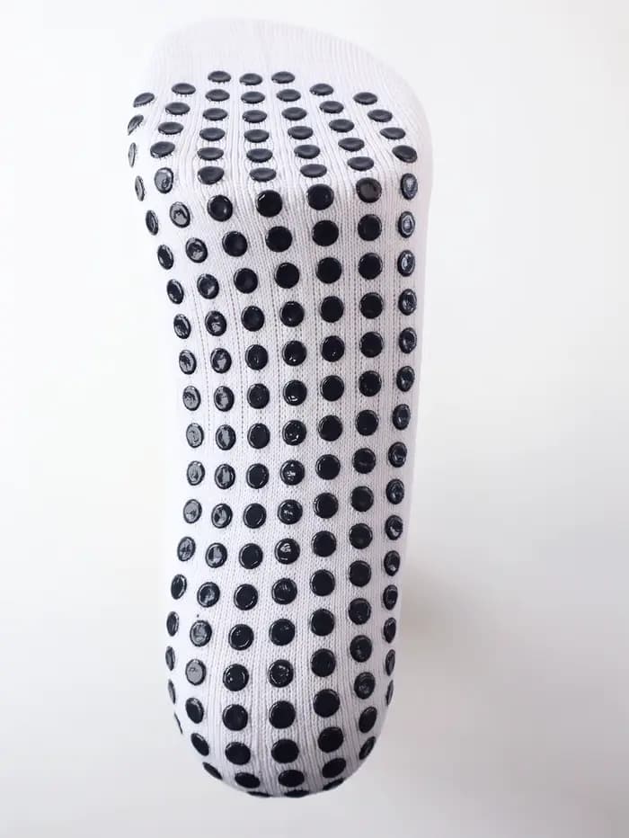Chaussettes antidérapantes pour hommes et femmes