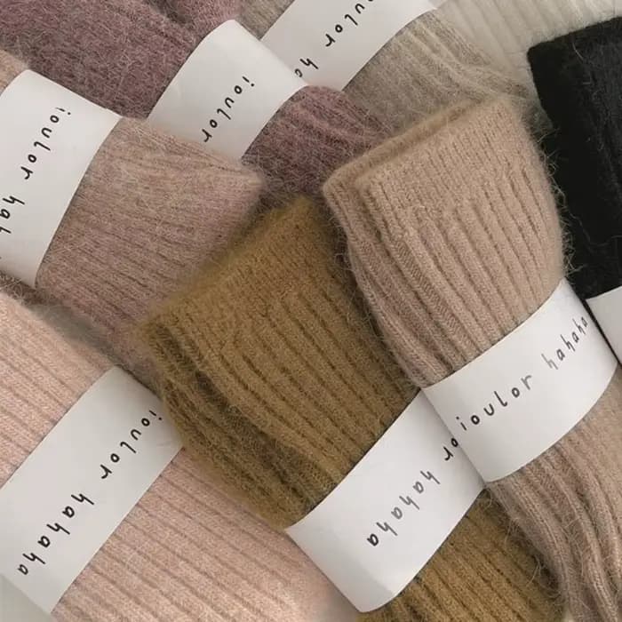 Mode cachemire hiver chaud velours chaussettes thermique épais mi Tube chaussettes rayures longues chaussettes pour les femmes