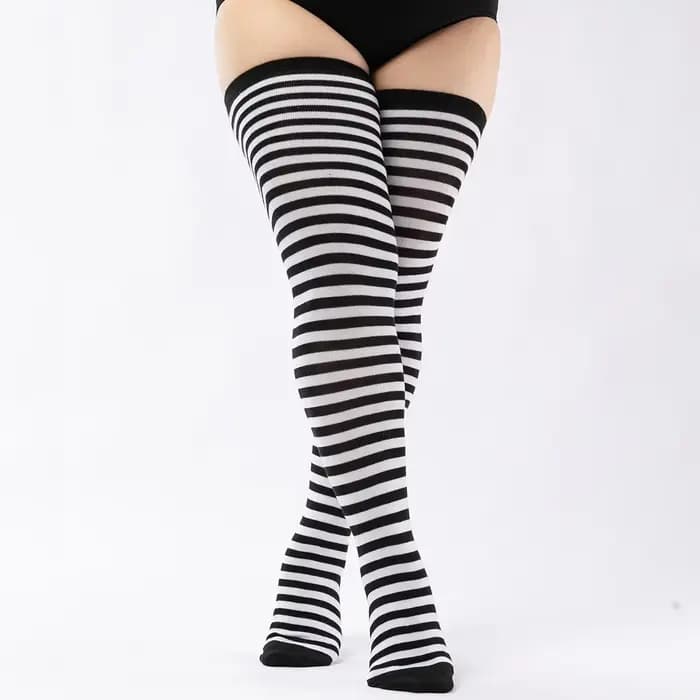Cuisse haute chaussettes femmes grande taille bas surdimensionné dames sur le genou grand