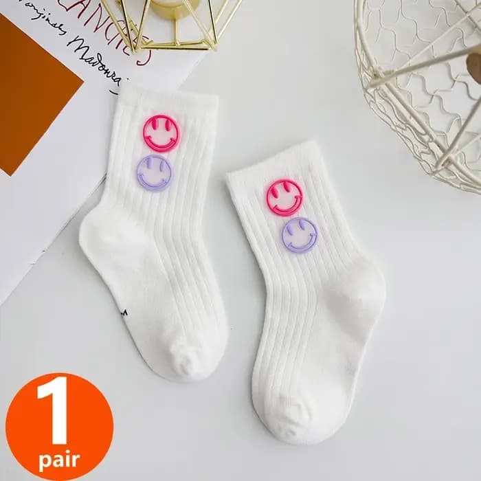 1/3/6 paires enfants chaussettes pour filles 2025 nouveau bébé enfants mode 3d sourire visage Applique blanc rose noir court école chaussettes 3-12Y