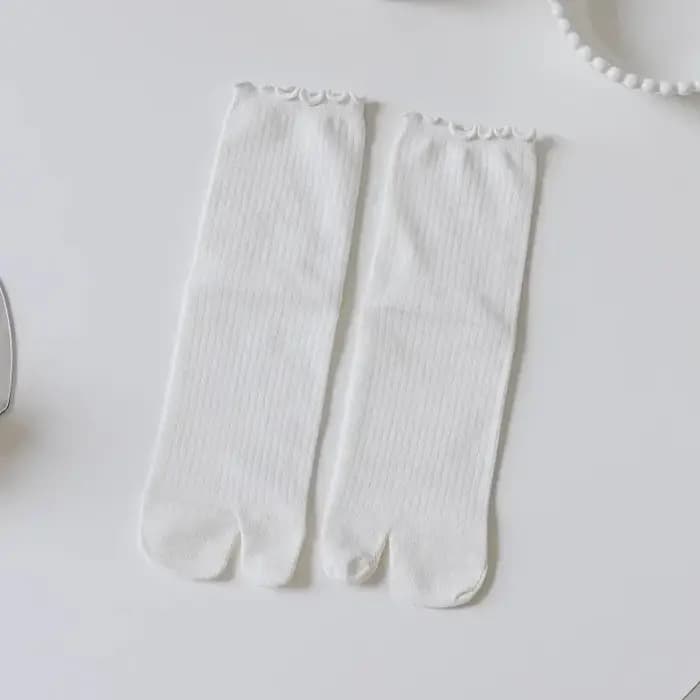 Chaussettes japonaises à volants en coton à bout fendu