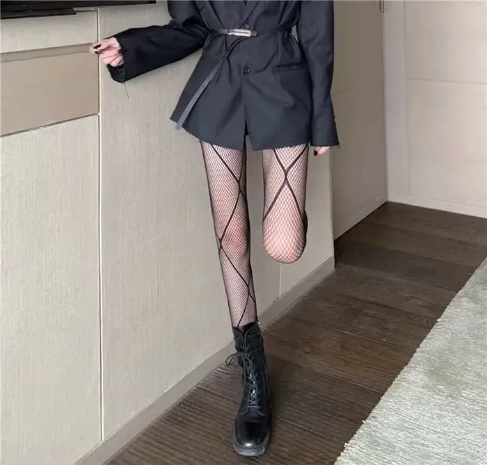 Chaussettes en dentelle pour femmes, bas blancs et noirs, style doux et cool, mode mollet, collants