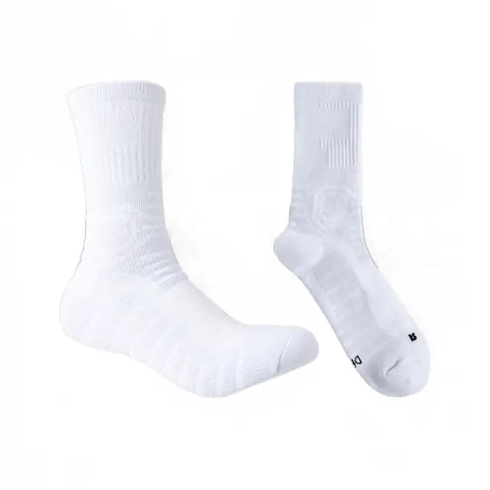 Chaussettes de sport mi-longues pour hommes de haute qualité, confortables et absorbant les chocs, chaussettes de football, chaussettes de basket-ball