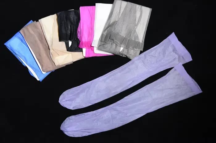 Aurora – chaussettes mollet blanches pour femmes