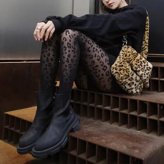 Sexy imprimé léopard européen rétro noir femmes collants en soie été mince transparent
