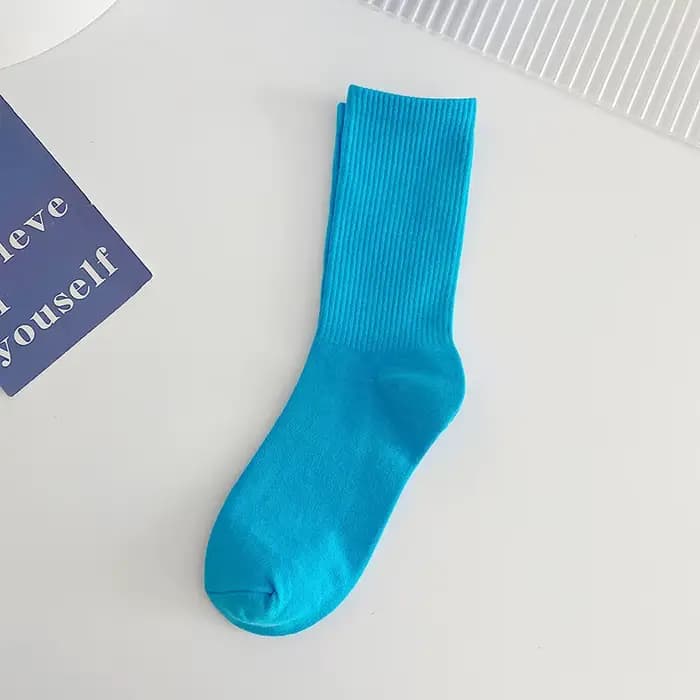 1 paire de chaussettes bleues pour femmes, couleur unie, Tube moyen, printemps automne hiver, unisex