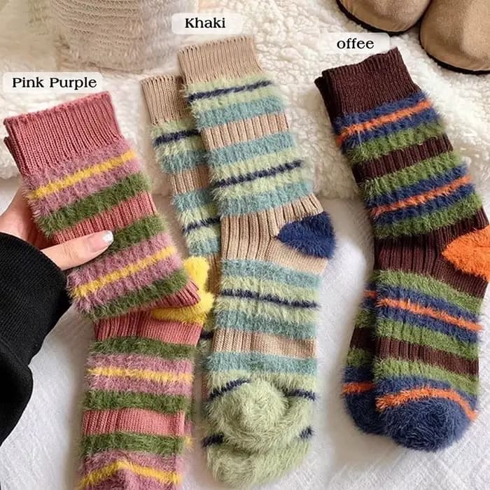 Chaussettes à rayures colorées pour femmes, chaussettes de sol en molleton de vison, douces et épais
